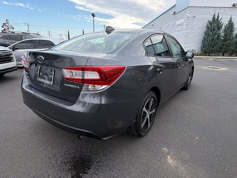 Used 2022 Subaru Impreza Premium image 4