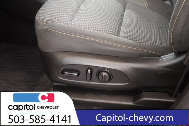 Used 2018 Chevrolet Traverse LT AWD/4WD image 14