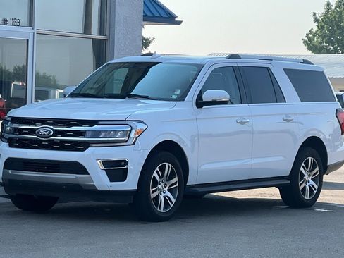 Used 2024 Ford Expedition Max Limited image 9
