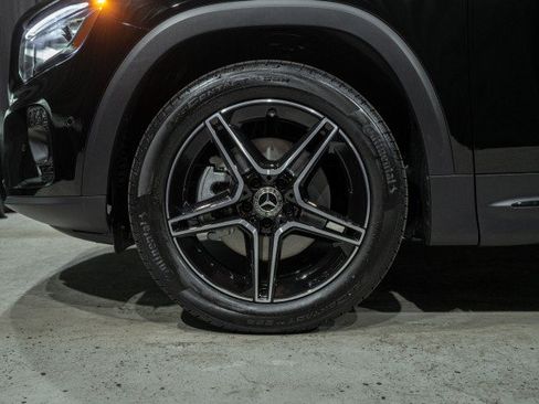 New 2026 Mercedes-Benz GLB 250 image 7