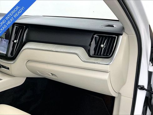Certified 2023 Volvo XC60 B5 Plus w/ Climate Package AWD/4WD image 22