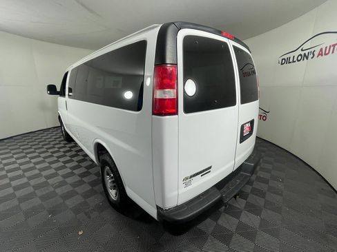 Used 2016 Chevrolet Express 2500 LS image 4