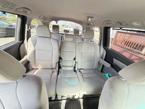 Used 2012 Honda Odyssey EX image 49