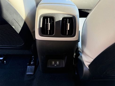 Used 2024 Hyundai Tucson Limited image 28