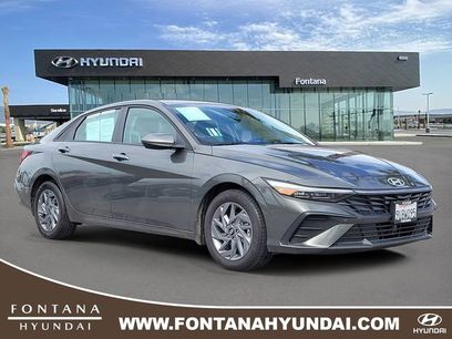 Certified 2025 Hyundai Elantra Blue