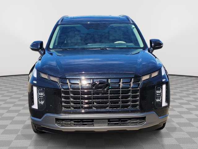 Used 2024 Hyundai Palisade Limited AWD/4WD image 2