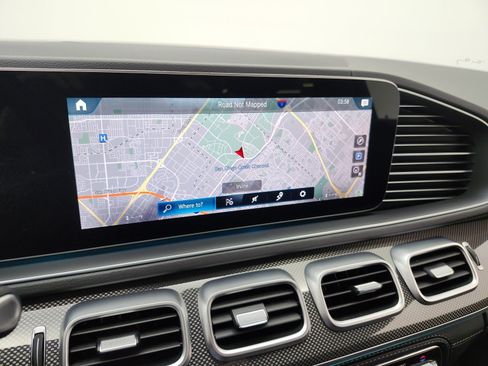 Used 2023 Mercedes-Benz GLE 450 4MATIC image 9