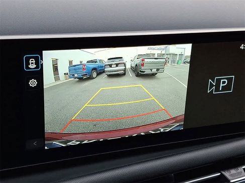 Certified 2025 Hyundai Tucson SE image 14