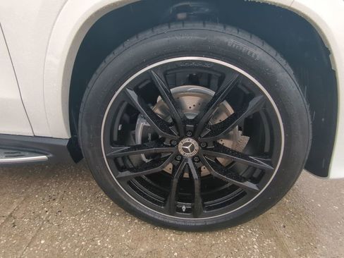 New 2026 Mercedes-Benz GLS 580 4MATIC image 24