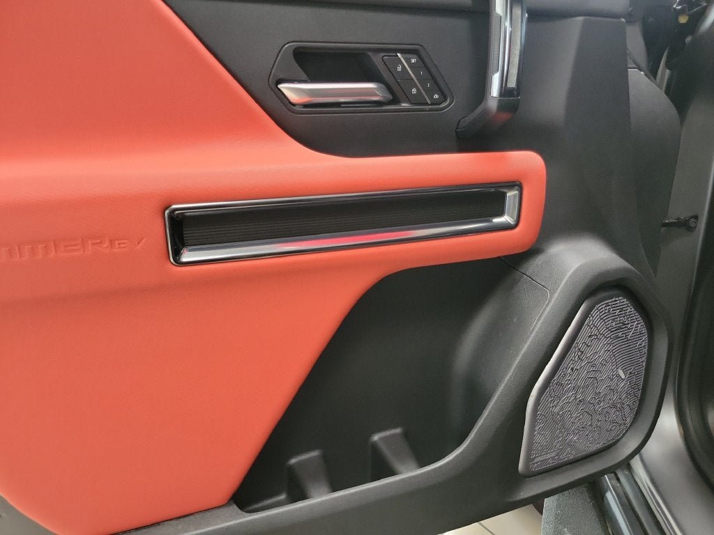 New 2026 GMC Hummer EV 3X w/ Carbon Fiber Edition Package AWD/4WD image 11