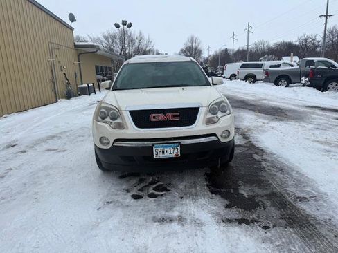 Used 2008 GMC Acadia SLT w/ Convenience Package image 2
