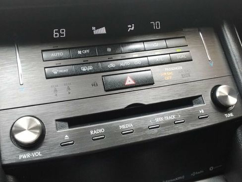 Used 2019 Lexus RC 350 w/ Premium Package RWD image 21