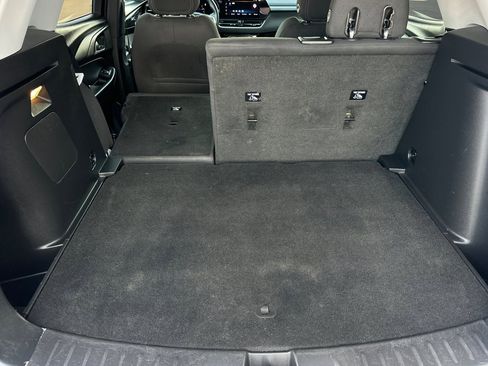 Used 2024 Chevrolet TrailBlazer LT w/ Convenience Package image 17