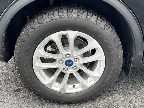 Used 2021 Ford Escape SE image 10