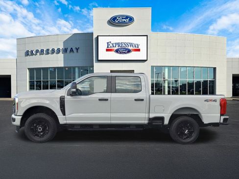 New 2026 Ford F250 XL w/ STX Appearance Package image 9