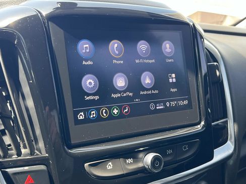 Used 2021 Chevrolet Traverse LT FWD image 13