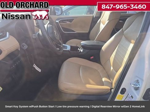 Used 2022 Toyota RAV4 Limited AWD/4WD image 8