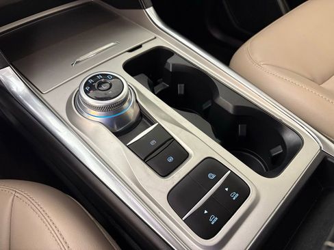 Used 2023 Ford Explorer XLT w/ Equipment Group 202A image 34