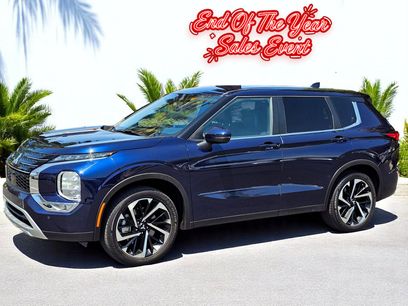 Used 2024 Mitsubishi Outlander SE Black Edition