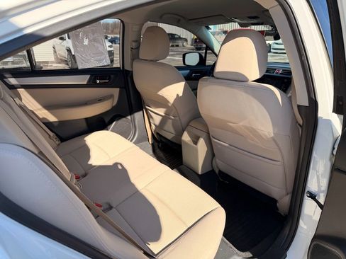 Used 2017 Subaru Legacy 2.5i Premium image 17