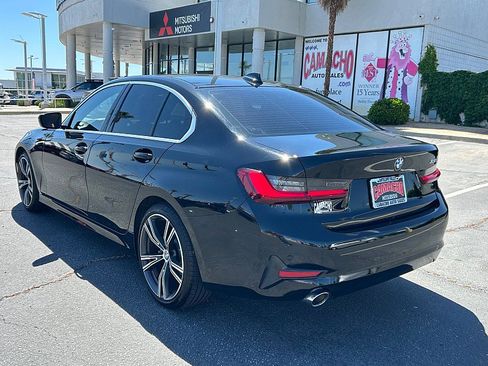 Used 2022 BMW 330i Sedan w/ Convenience Package RWD image 9