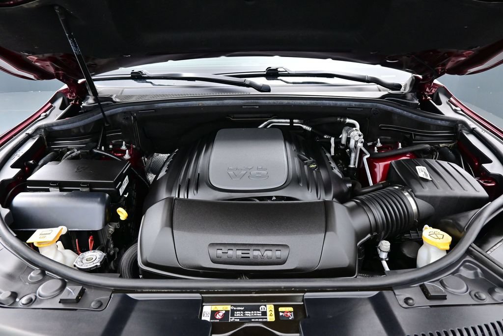 Used 2022 Dodge Durango R/T w/ Tow 'N Go Package AWD/4WD image 38
