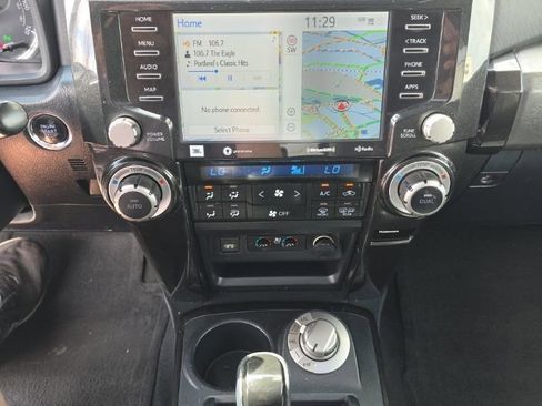 Used 2020 Toyota 4Runner Nightshade AWD/4WD image 17