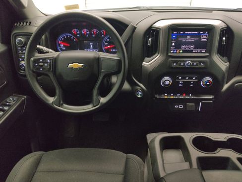 Used 2022 Chevrolet Silverado 1500 Custom AWD/4WD image 22