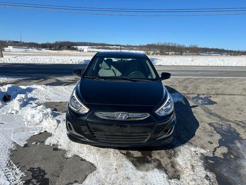 Used 2017 Hyundai Accent SE image 5