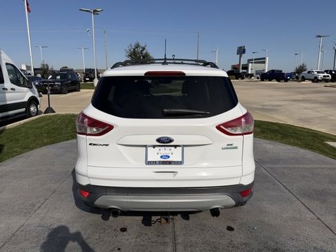 Used 2013 Ford Escape SE image 5