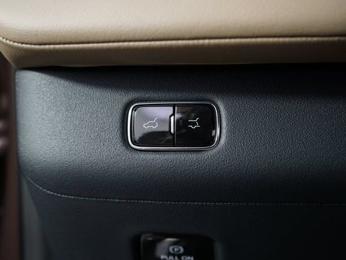 Used 2026 Lincoln Navigator Black Label AWD/4WD image 25