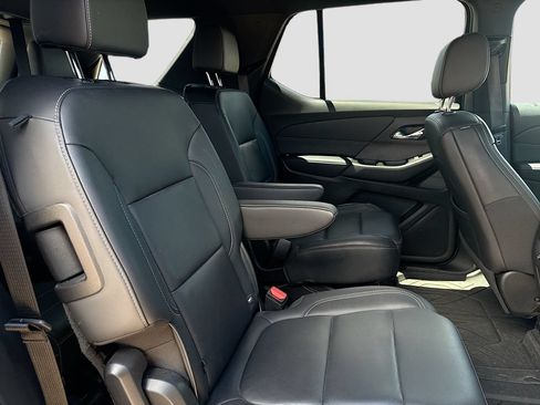 Used 2023 Chevrolet Traverse LT w/ LPO, Floor Liner Package AWD/4WD image 27