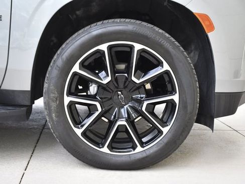 Used 2023 Chevrolet Tahoe RST w/ Luxury Package image 32