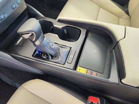 Certified 2025 Lexus ES 350 w/ Premium Package FWD image 18