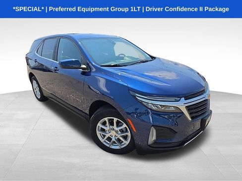 Used 2023 Chevrolet Equinox LT AWD/4WD image 1