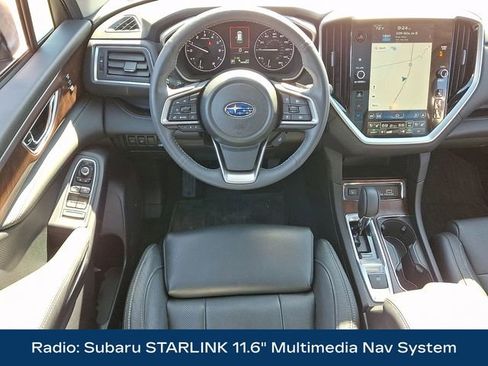 Used 2024 Subaru Ascent Touring AWD/4WD image 3