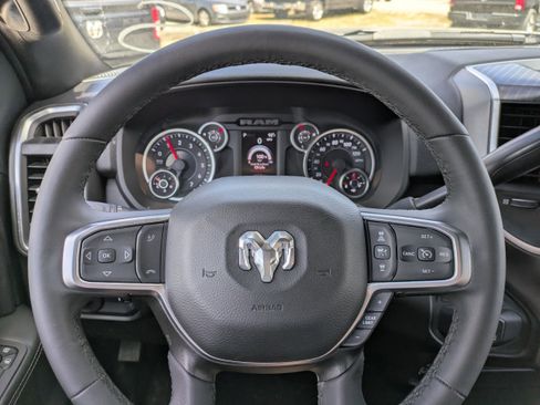 Used 2025 RAM 2500 Big Horn image 22