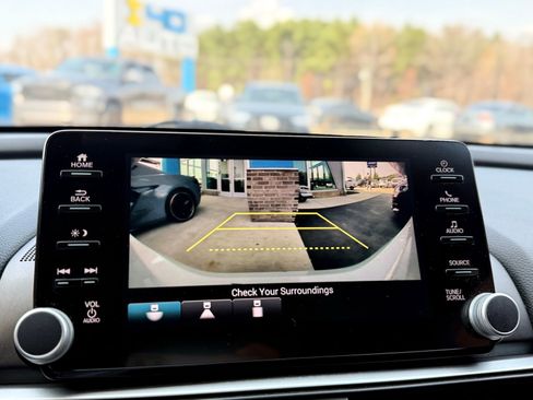 Used 2018 Honda Accord Sport image 54