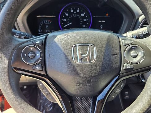 Used 2019 Honda HR-V EX image 28