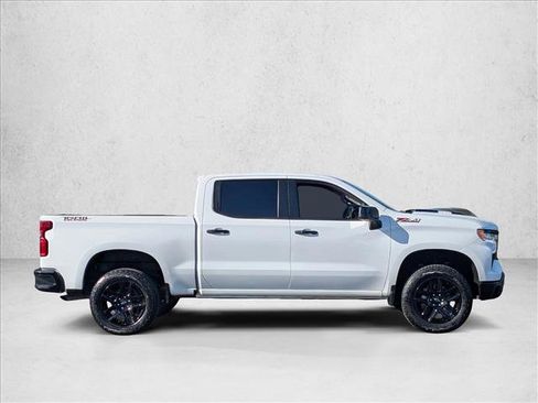 Used 2025 Chevrolet Silverado 1500 LT Trail Boss AWD/4WD image 4