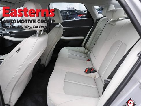 Used 2023 Hyundai Sonata SEL FWD image 21