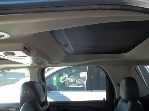 Used 2016 GMC Acadia Denali image 15