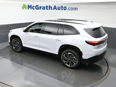 New 2026 Buick Enclave Sport Touring w/ Super Cruise Package image 21