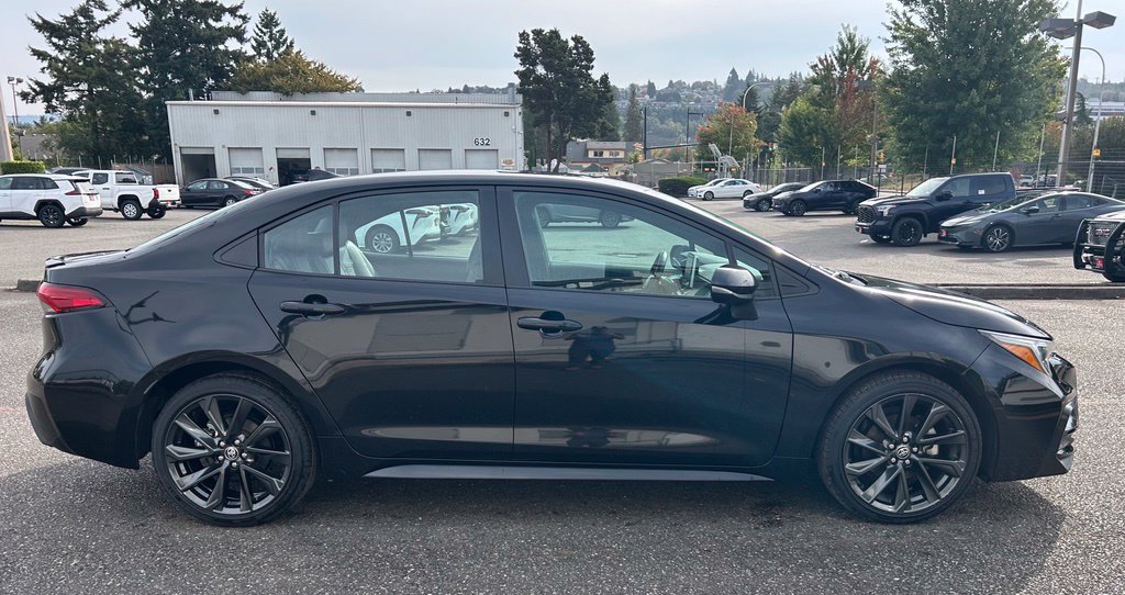 Certified 2024 Toyota Corolla XSE FWD image 4