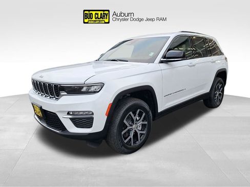 New 2025 Jeep Grand Cherokee Limited AWD/4WD image 1