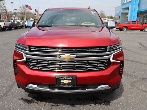 Used 2022 Chevrolet Tahoe Premier w/ Premium Package 2 AWD/4WD image 37