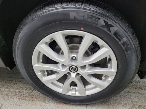 Used 2019 Nissan Rogue S w/ Special Edition Package image 31