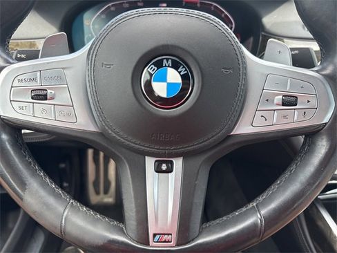 Used 2020 BMW 750i xDrive w/ M Sport Package image 23