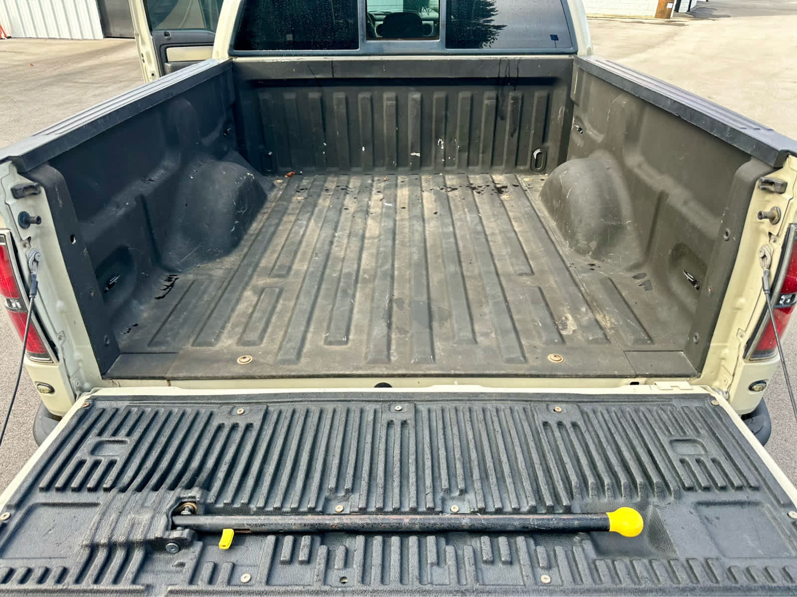 Used 2013 Ford F150 Raptor w/ Luxury Equipment Group AWD/4WD image 14