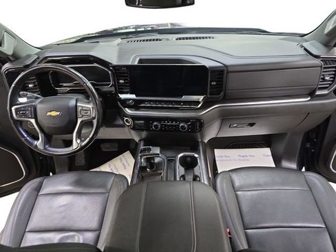 Used 2023 Chevrolet Silverado 1500 LTZ image 9